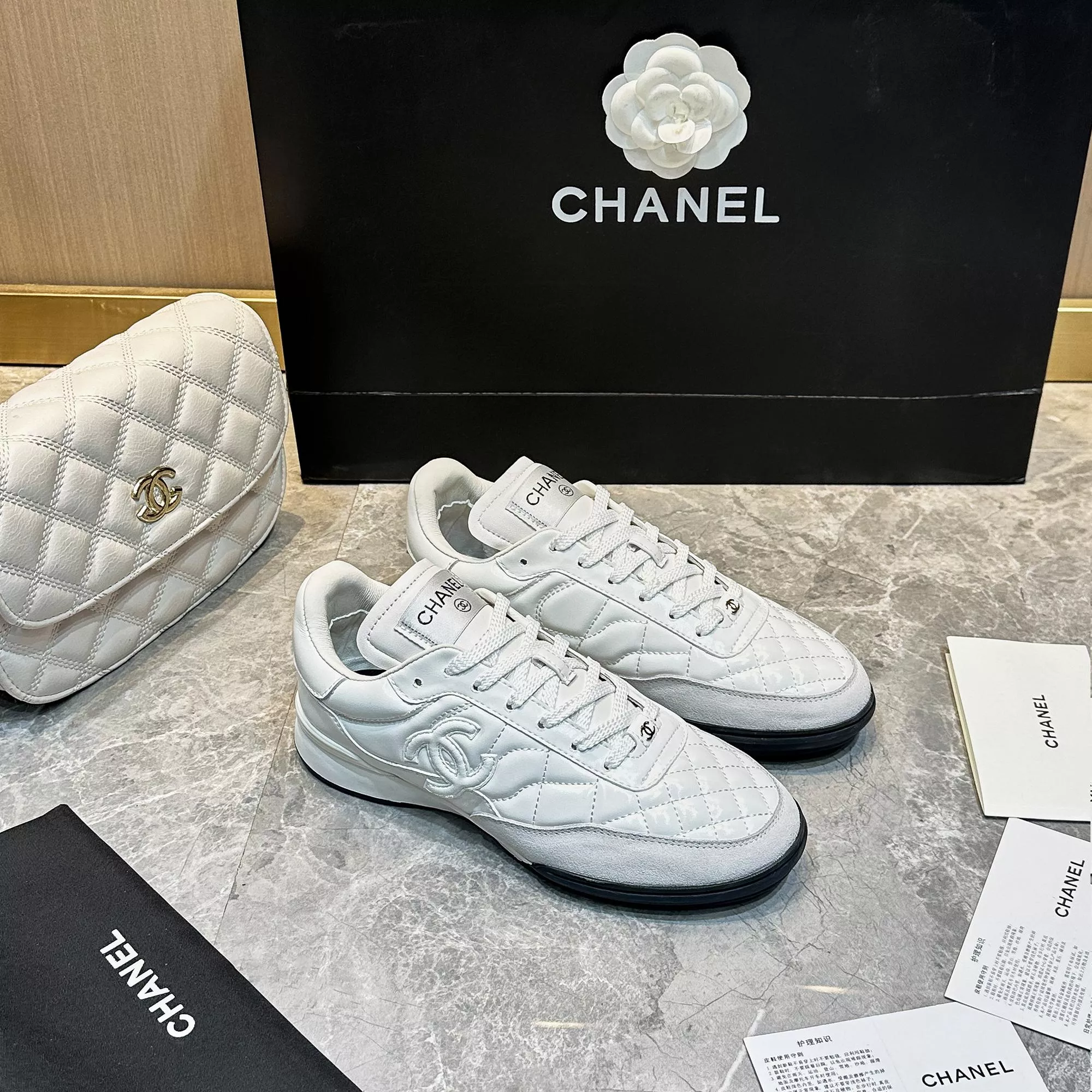 chanel decontractees chaussures pour femme s_12760342